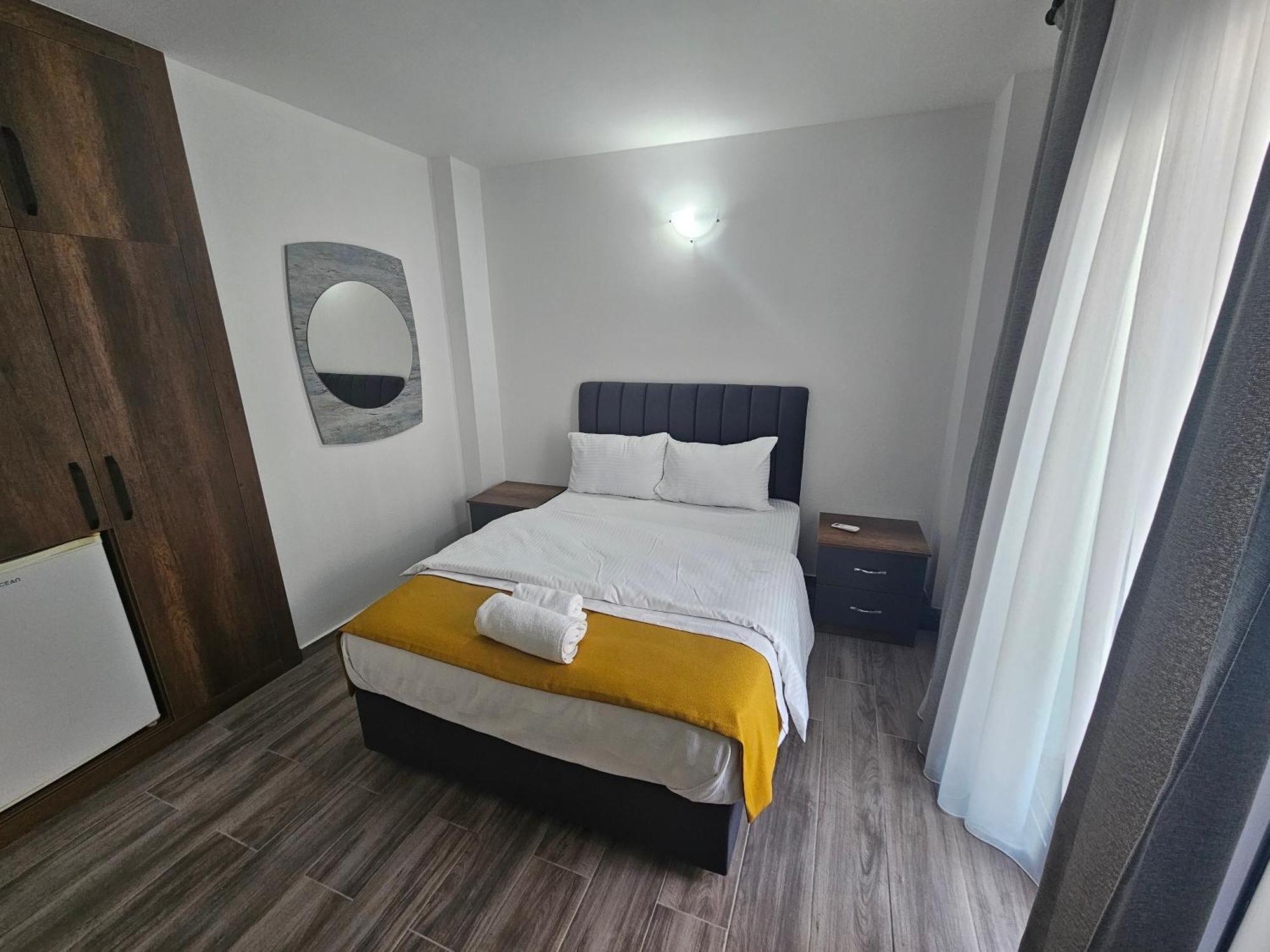 Cyprus Harbour Suites 키레니아 외부 사진